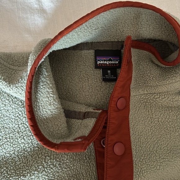 Boys medium (10) Synchilla Patagonia pullover - Picture 2 of 3